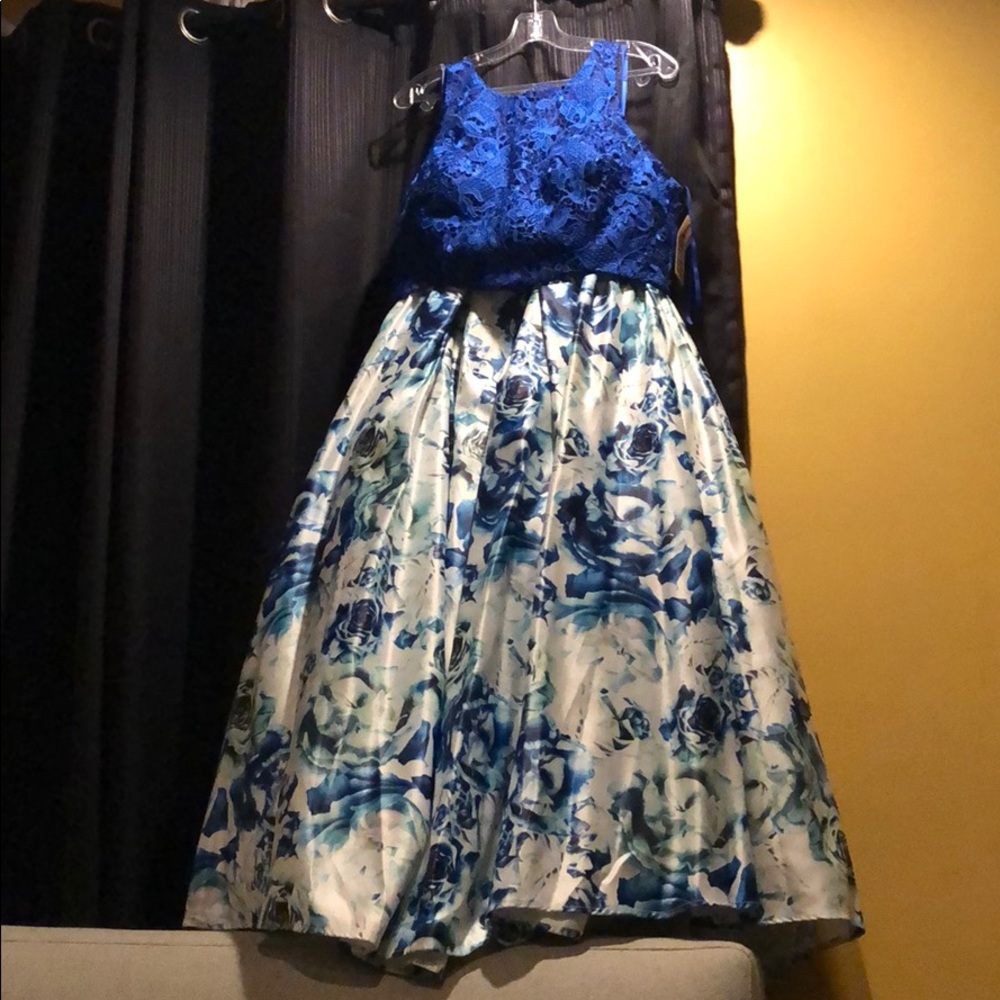 2 PC DRESS - Picture 3 of 3